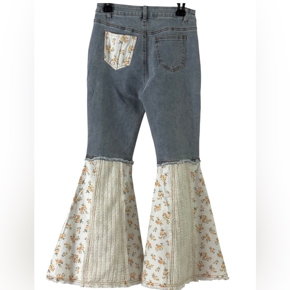 POL Rose Embroider and Floral Gauze Hem Jeans - Picture 4 of 10